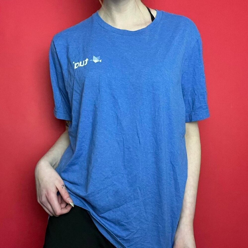 Bella canvas / Bright blue tee shirt with graphic on chest 💙🤍